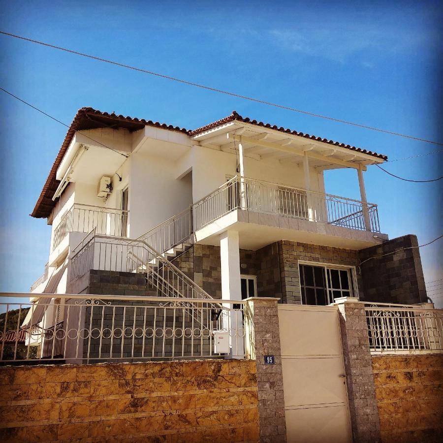La Vita Apartments-Near Airport & Sea 阿特米达 外观 照片